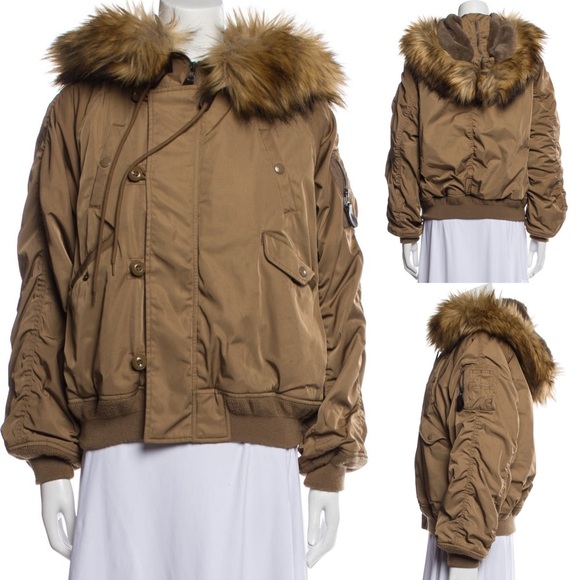 MOUSSY Faux Fur Hooded Bomber Jacket in Tan Size 1 Small Streetwear Warm Outdoor - Picture 4 of 16